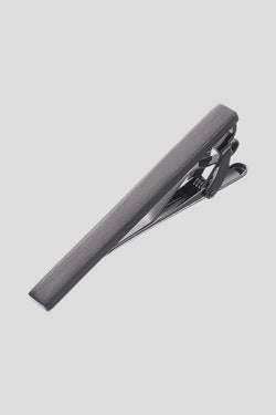 Gebürstete schwarze Metallkrawattennadel
