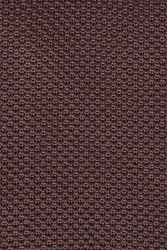 Gestrickte braune Krawatte